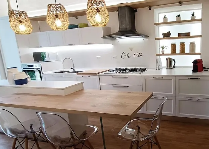 Duplex A 400m Dalla Bollente